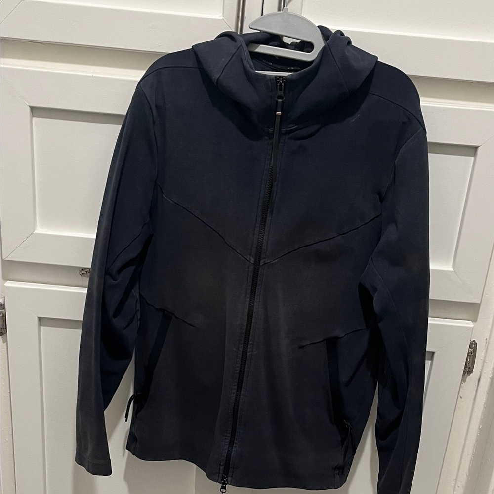 Nike Men's Dark Blue Hooded track jacket!A few marks!